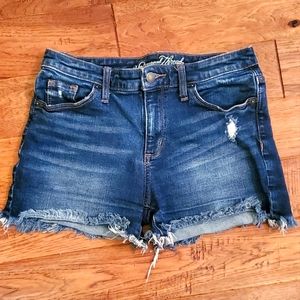 Universal thread jean shorts